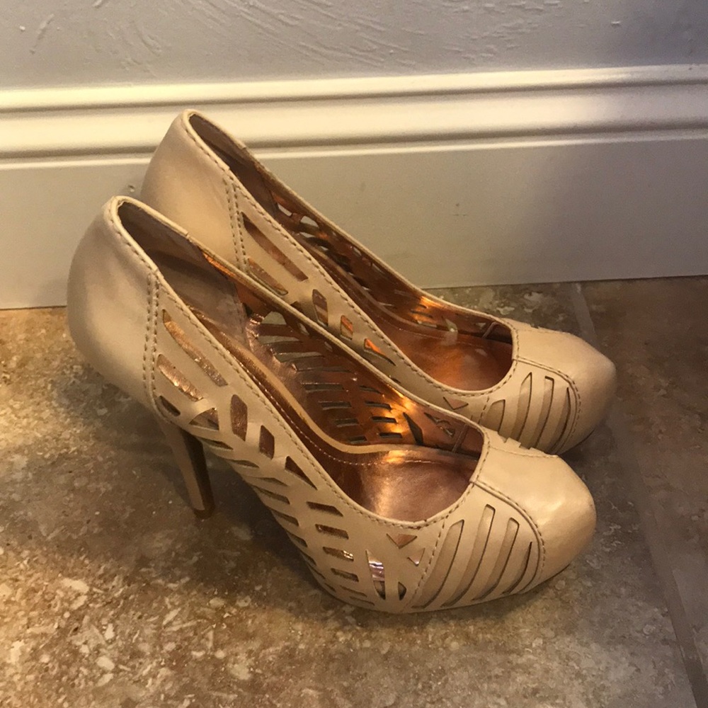 Nude BCBG Stilettos